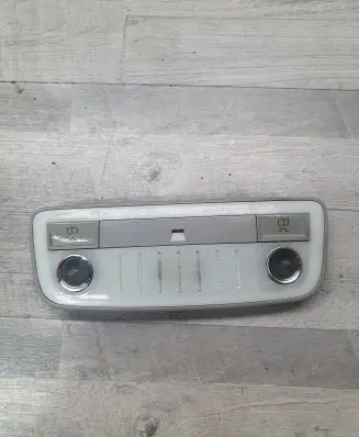 Mercedes-Benz E W212 Rear seat light
