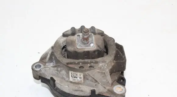 BMW X3 F25 Engine mount bracket 6850482