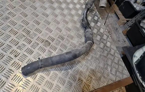 Mitsubishi Lancer Evolution Engine coolant pipe/hose