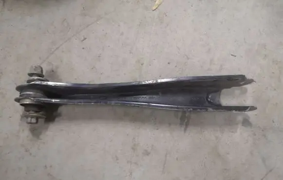 Volvo XC90 Rear upper control arm/wishbone 31360588