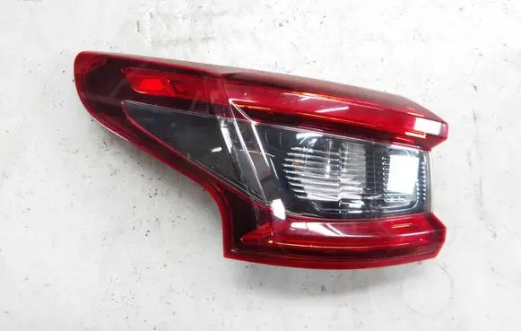 Nissan Qashqai Rear/tail lights 26555HV00A