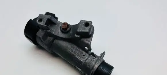 Volkswagen Polo V 6R Ignition lock 6R0905851D