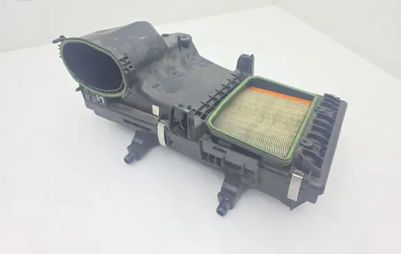 Mercedes-Benz E W213 Air filter box A6540900001