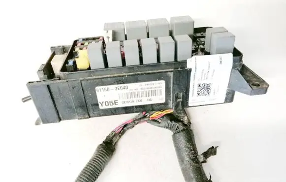 KIA Sorento Fuse box set 911603E040 91160-3E040