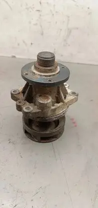BMW 5 E34 Water pump 