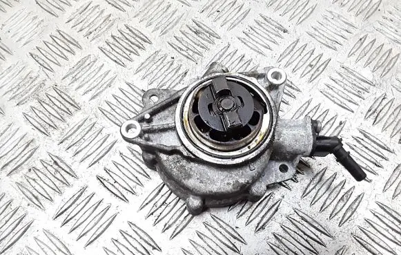 Peugeot 207 Vacuum pump 759792002