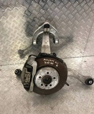 BMW 5 F10 F11 Stub axle XDRIVE30DLIFT