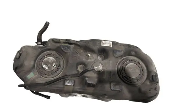 Mitsubishi Outlander IV Fuel tank 