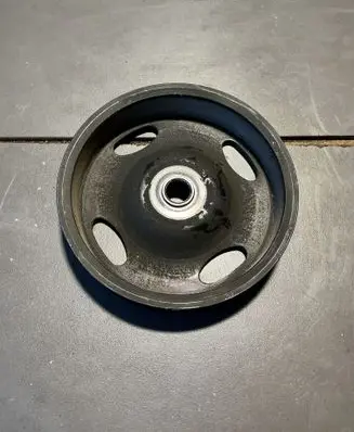 Volkswagen Golf Plus Crankshaft pulley 03D105255D