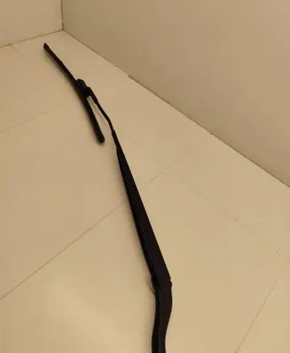 Peugeot 2008 II Front wiper blade arm 9822931880