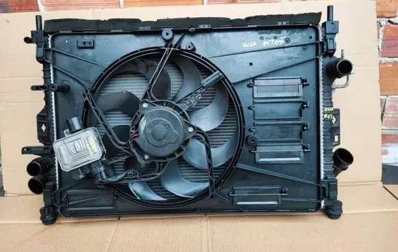 Ford Kuga I Radiator set 6G91-9L440-AF