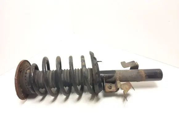 Volvo XC70 Front shock absorber with coil spring 31262150