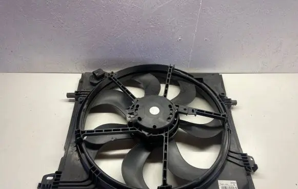 Nissan X-Trail T32 Fan set 214814be0a M167580