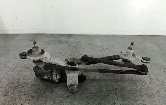 Hyundai i30 Front wiper linkage 