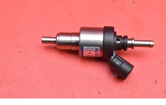 Honda Civic Fuel injector 67R-011022