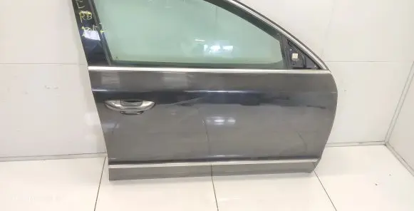 Skoda Superb B6 (3T) Front door