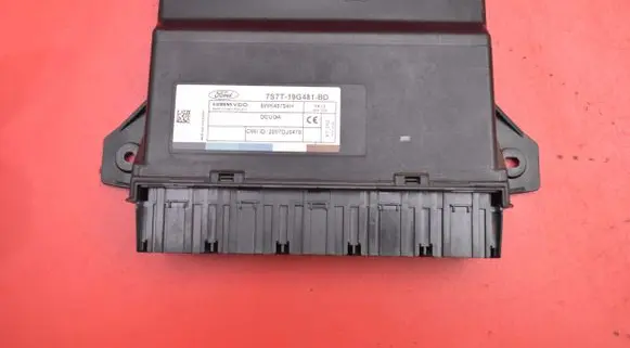 Ford Mondeo MK IV Comfort/convenience module 7S7T19G481BD