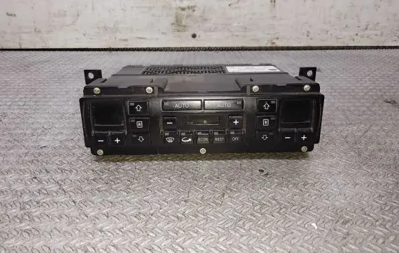 Audi A8 S8 D2 4D Climate control unit 4D0820043E