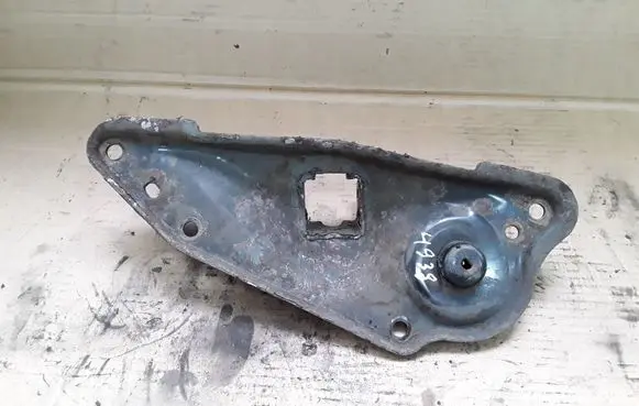Peugeot 5008 Coil spring mount NOCODE
