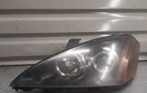 SsangYong Kyron Headlight/headlamp 