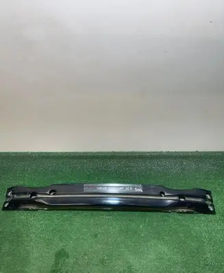 Volvo V40 Front bumper cross member 31776334