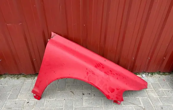 Volvo C70 Fender
