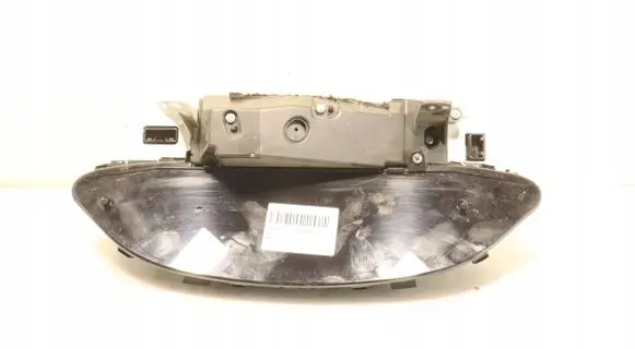 Toyota Yaris Clock 