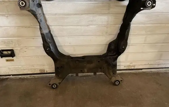 Volvo XC60 Front subframe