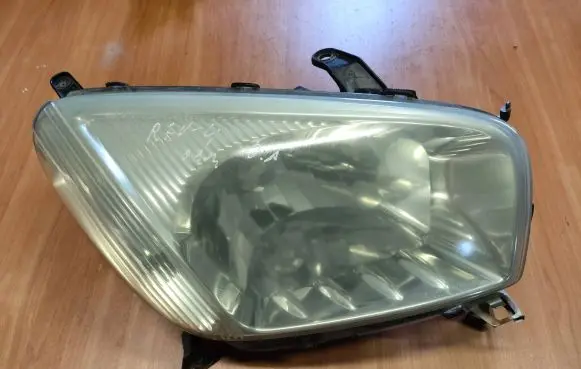 Toyota RAV 4 (XA20) Headlight/headlamp