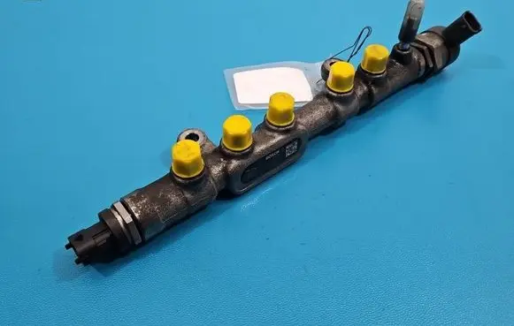 Jaguar XE Fuel main line pipe 0445214332 IMPRK1546739