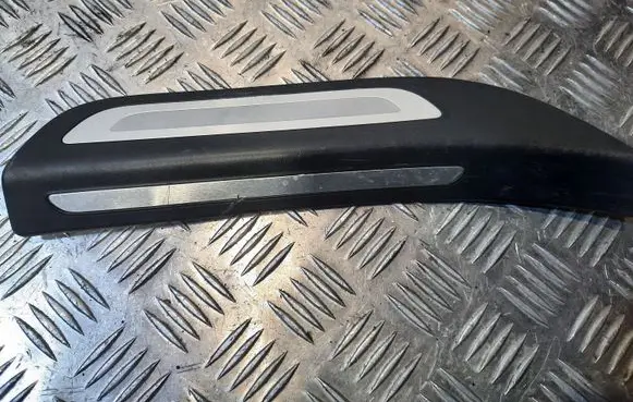 Audi Q5 SQ5 Rear sill trim cover 8R0853376