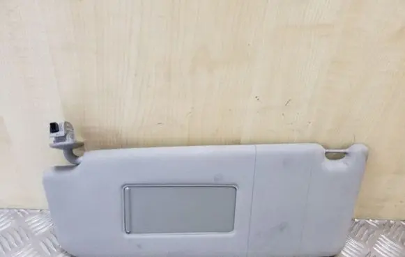 Audi A6 S6 C5 4B Sun visor 4B0857551