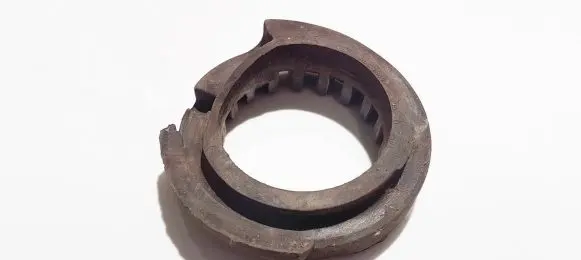 Audi A4 S4 B5 8D Front coil spring rubber mount 8d0512149