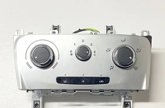 Lancia Delta Air conditioning/heating control unit 1100054708 5L6440001