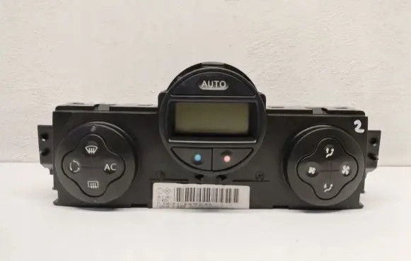 Renault Scenic II - Grand scenic II Climate control unit 8200344841
