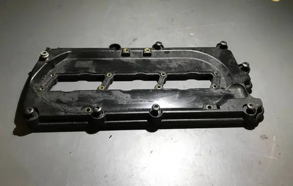 Audi A6 S6 C7 4G Rocker cam cover 059103470R PA66GF40