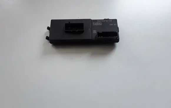 Audi Q2 - Tailgate/trunk control unit/module 5Q0959107AB