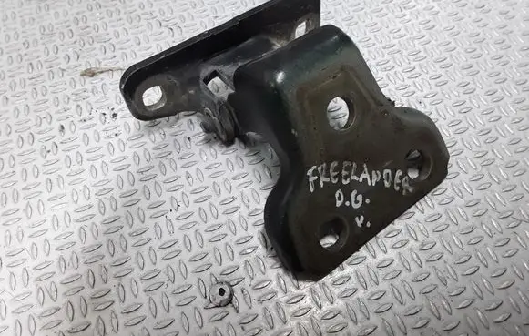 Rear door upper hinge