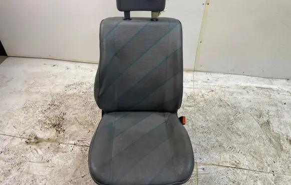 Volkswagen Transporter - Caravelle T4 Front passenger seat 
