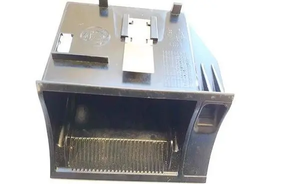 Skoda Octavia Mk2 (1Z) Car ashtray 