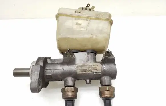Mercedes-Benz ML W163 Master brake cylinder 26051382011 26051383041