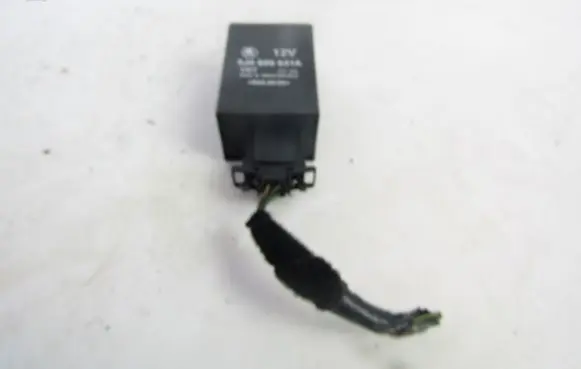 Skoda Fabia Mk2 (5J) Other relay 5J0959631A