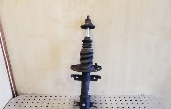Renault Laguna II Front shock absorber/damper 8200237375A