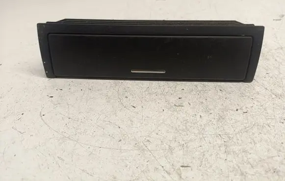 BMW 3 E46 Glove box 307180200
