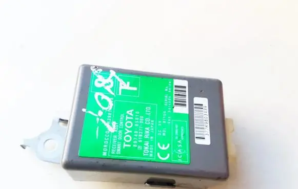 Toyota Avensis T270 Door control unit/module 8974005010 89740-05010