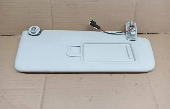 Volkswagen Golf VII Sun visor