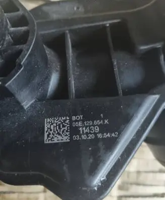 Volkswagen T-Roc Breather/breather pipe/hose 05E129654K 11439