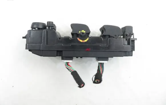 Mazda 2 Electric window control switch DF7466350A
