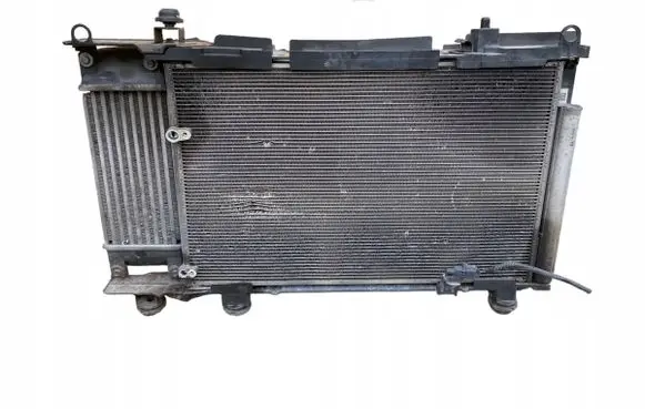Toyota Auris E180 Radiator set 160400N200CHODNICE