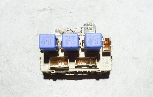 Nissan X-Trail T31 Fuse module